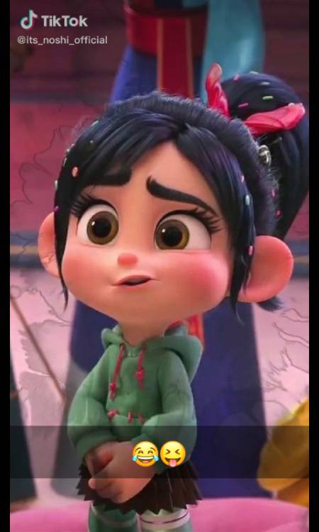 Ma nalaz hoon sab sa koi bhe mujha piyaar nhi krta ma ja rhe hoon ALLAH ko letter likh kr btate hoon😋😋aise hrkat bachpan ma kis na ke ha😛😜😊