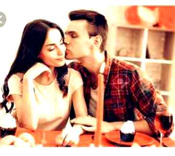 Hum thumen chahtey hn aeseye! Marney walaaaaa koi Marney walaaa koi zindgi chahtaaaaa ho jesey ! Hum thumen chahtey hn aeseye😍😉😜