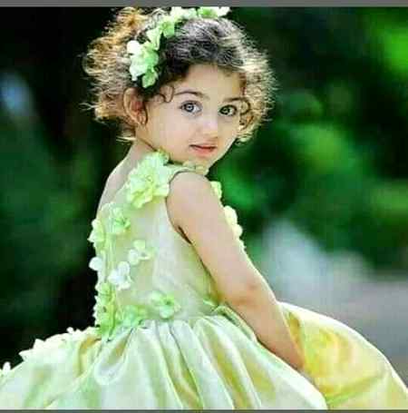 Sta Da Spena Makh Zar Zama Zargaye Sha,
Hum Da Sta Na Spenalay Aw Bya Logay Sha