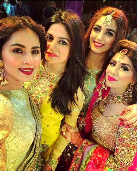 Nimra khan & sanam & Maya Ali & Nimra Ali...