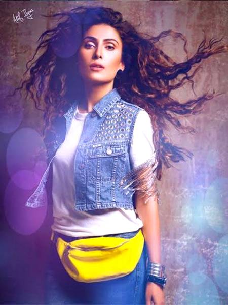 Ayeza khan
