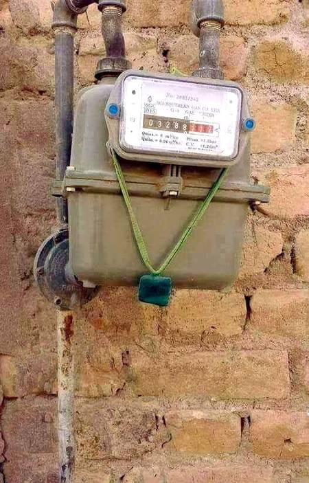 Hamen  b ye taweez la do bill bot zeada ata hy hmara