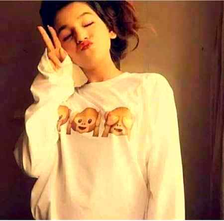 نام تیرا خود ہی میری زبان پہ آ جاتا ھے💔 جب کوئی مجھ سے میری آخری خواہش پوچھتا ھے..💔