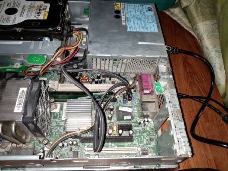 oooo mera computer khrab ho gya ab chutian kese guzren gi 😓😓
