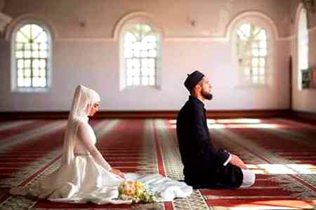 ❤🌹🌷Tu Mohabbat hai meri isliye mujse dur hai, Zid hoti to tu shaam tak meri bahon mein hoti.🌷🌹❤