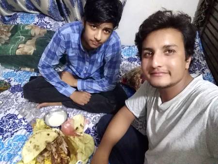 Enjoy with kzn and mami😋