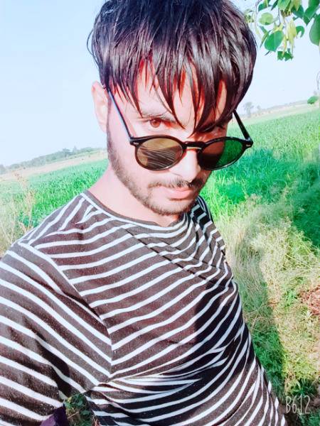 💞دل کو سنبھال لیجیے جناب💝

💞ہمارا ہونا ہر کسی کے بس کی بات نہیں❣😍😍😍

💕💕👈