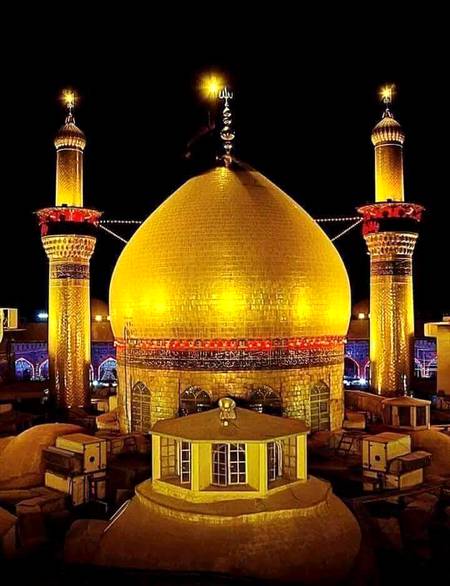 سحرائے کربلا کو بسایا حُسینؑ نے ✨
سب کچھ لُٹا کے دین کو بچایا حُسینؑ نے💯
❤️