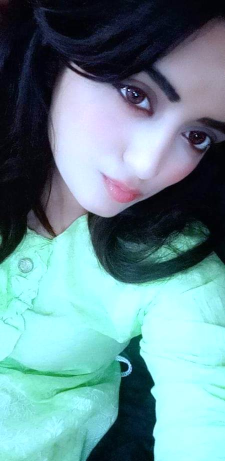 یہ ادا یہ شوخیاں رخسار ولب کی سرخیاں
🔥🔥
آئینہ شرما گیا تیرے سنور جانے کے بعد