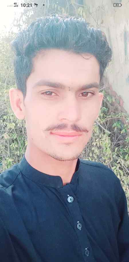 یہ چائے کا وقت ہے جناب
محبت پر تبصرے ہم بعد میں کریں گے