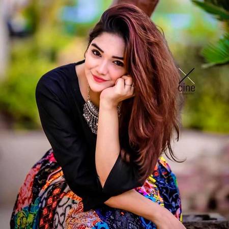 Romaisa Khan..