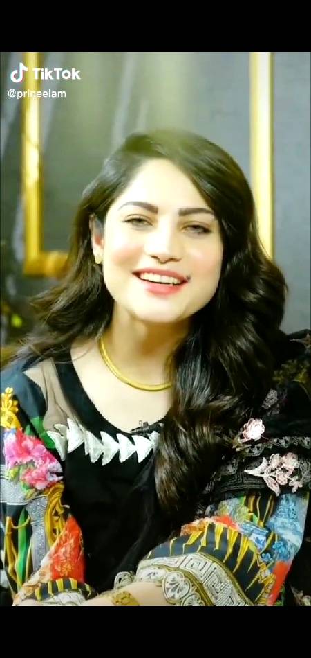 Cute Neelam Munir