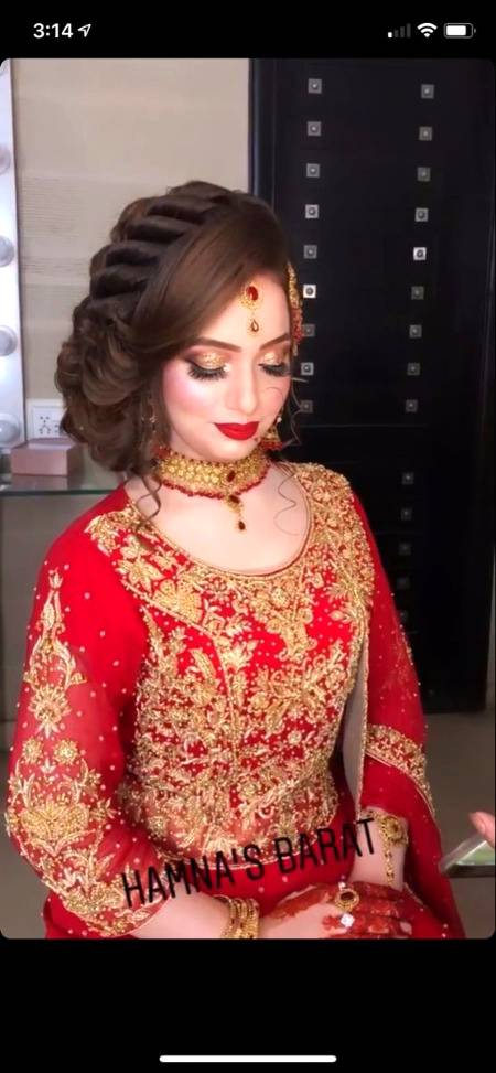 دھمکی دی ہے میرے دل نے مجھے اس کو یاد کرتے ہو یا میں دھڑکن اچھوڑ دوں 
Um e Hani