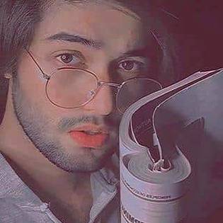 mOmin Mughal..