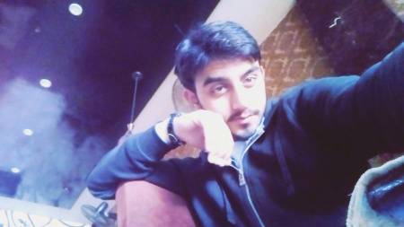 I m the king of my queen love u mirho. 😘😘😘😏🌹🌹🌹🖤🖤