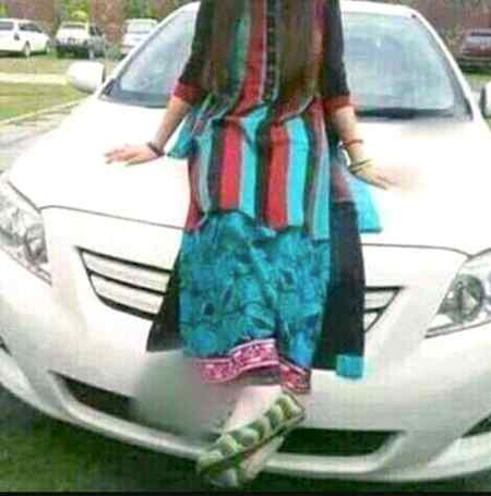 عام لوگوں پر کھُل نہیں سکتا خاص لوگوں کا دائرہ ہوں میں
Nimmi_ch