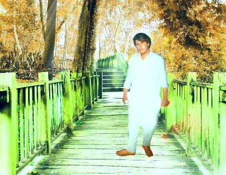 ﭼﮩﺮﮦ ﺩﯾﮑﮭﻨﮯ ﺳﮯ ﺟﺎﻥ____ نہ ﭘﺎﺅ ﮔﮯ ﺣﻘﯿﻘﺖ ﻣﯿﺮﯼ
کہیں ﭘﺘﮭﺮ ﮐﮩﯿﮟ ﻣﻮﺗﯽ ﮐﮩﯿﮟ ﺁﺋﯿﻨﮧ ﮨﻮﮞ ﻣﯿﮟ_____❤❤
