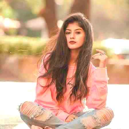 !!Tabahi lrki hUn SimplEe na samjhna!!
!FriEndly bt krti hUn OffEr na samjhna !!
     🔥🔥S@Mmii🔥🔥