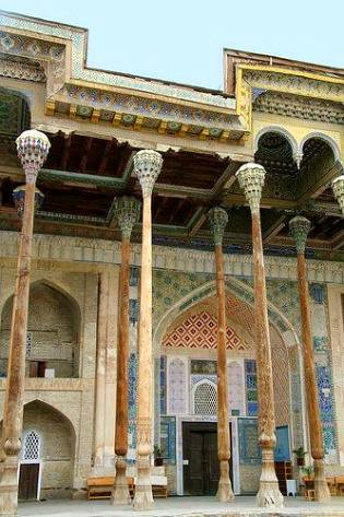 17th century Bolo Hauza Mosque___which was a place of prayer for the Emirs and their entourage. Its the only preserved monument in the Registan square.