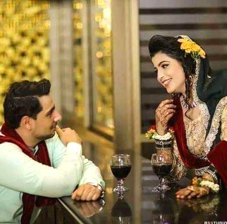 دیکھو چلو بالفرض هم تمہارے هو گئے

تو پھر آپ ہمیں کس نام سے پکارو گئے