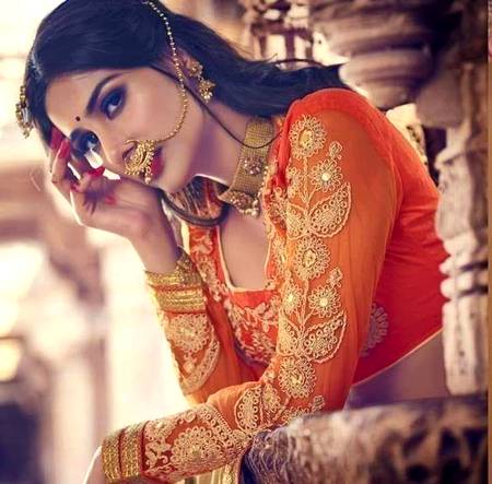 *یعنی اب تُم کو بھی اِن میں شُمار ہونا ھے_
*لوگ جِتنے بھی دِل سے اُتر گئے میرے*