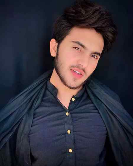 💖ﺿﺮﻭﺭﯼ ﺗﻮ ﻧﮩﯽ ﺟﻮ ﺧﻮﺷﯽ ﺩﮮ ﺍﺱ ﺳﮯ ﻣﺤﺒﺖ ﮨﻮ ﭘﯿﺎﺭ ﺗﻮ ﺩﻝ ﺗﻮﮌﻧﮯ ﻭﺍﻟﻮﮞ ﺳﮯ ﺑﮭﯽ ﮨﻮﺟﺎﺗﺎ ﮨﮯ💖
