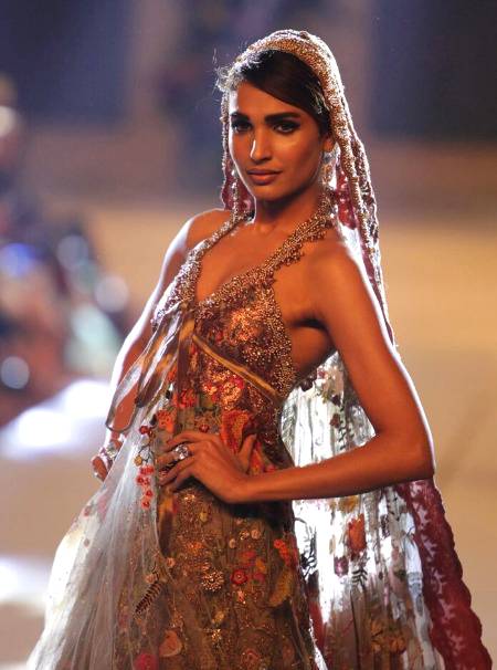 Pakistani Celebs image