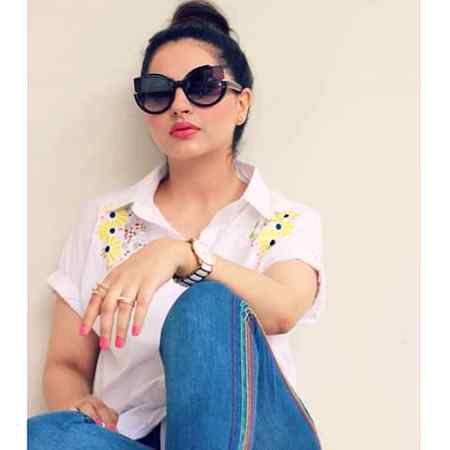 Jin ki thi talab un se rhi doriyn buht. ...!!! 
Wo mil gae jin se mili nhi tabiyt. ...!!!