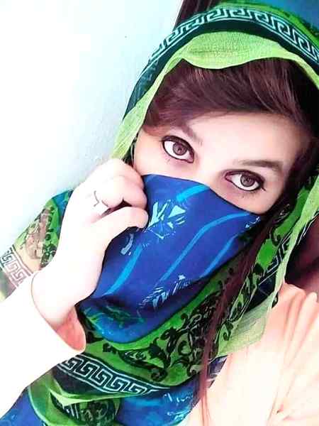 Da Shpe Da Yar Da Ghama Stargai Patwle Na Sho...
Sahar Da Yar Da Ratlo Lar Ta Pa Kato Makham Shi