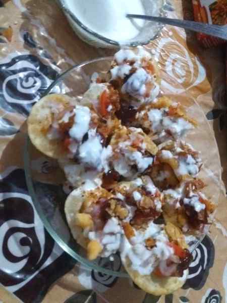 Kis ny khany hn golgapy...??😜😜