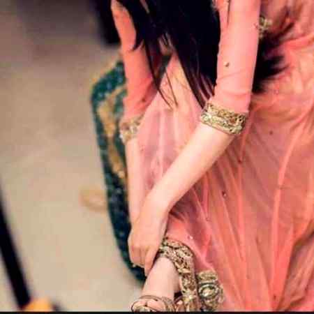 ہزاروں سے تعلق رکھنا 💗کو ئی کمال نہیں 💗

ایک تعلق کو سچا ئی 💖سے نبھا نا کما ل ہے۔✌