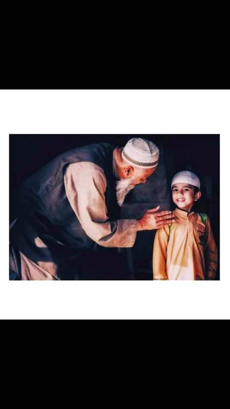 چھوٹے ہمیشہ اپنے بڑوں سے سیکھتے ہیں ❤🌷
عبادتیں بھی ،محبتیں بھی ،نفرتیں بھی ،🌷🌼🌷
