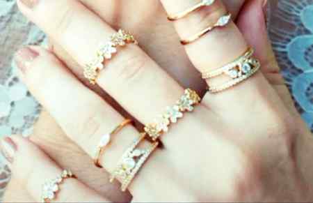 my cxn gift me nice hai na...😍😍