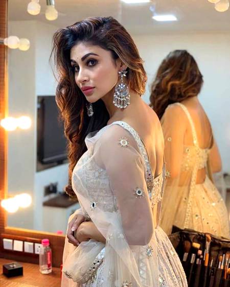 Mouni  Roy