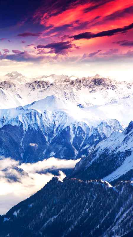 موسم لوگوں کی طرح نہیں بدلتا اگر لوگ موسم کی طرح بدلتے تو پہلے سے زیادہ خوبصورت ہوتے.😕