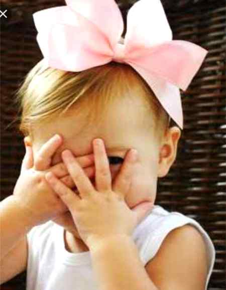 بار بار ماسک لگانے سے کان ایسے ہو جاتے ہیں 
جیسے "پی کے" فلم میں عامر خان کے تھے۔