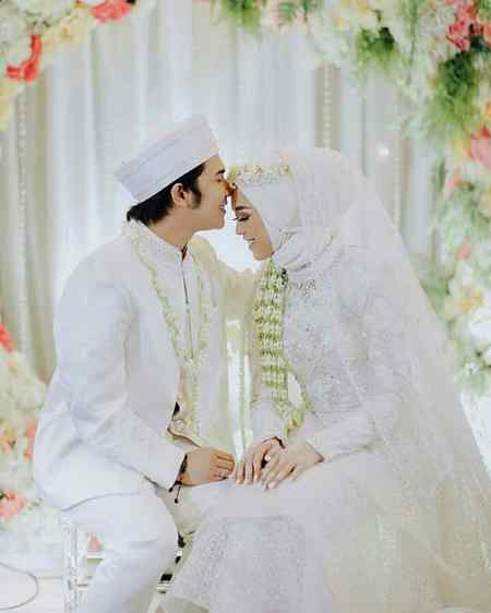 ميں نے هر بار نئ آنکھ سے ديکھا تجھ کو😉❤

مجھ کو هر بار نيا عشق هوا هے تجھ سے..😍❤Smart