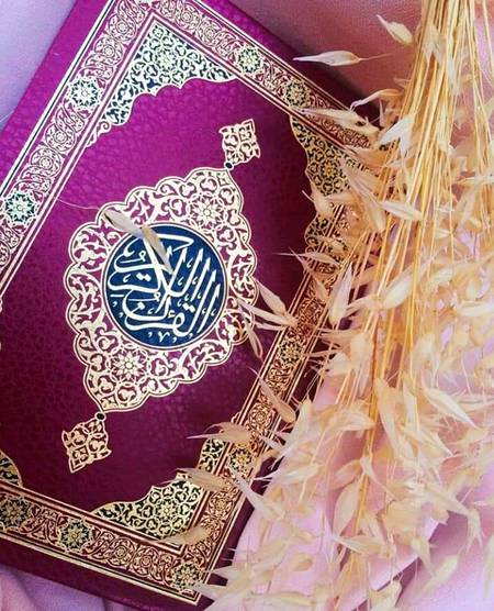 *اللہ پاک ہم سب کو پانچوں وقت با جماعت نماز ادا کرنے کی توفیق عطا فرمائے آمین*❥


