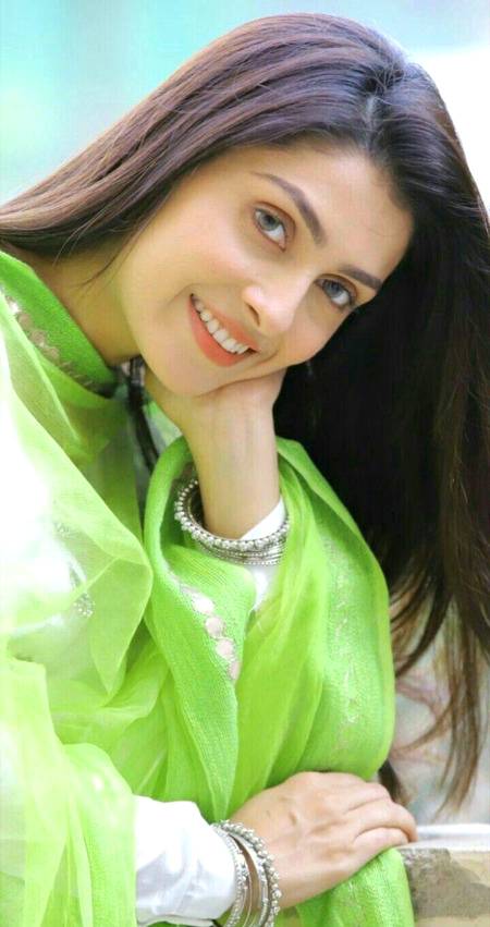 Beautiful  AyeZa