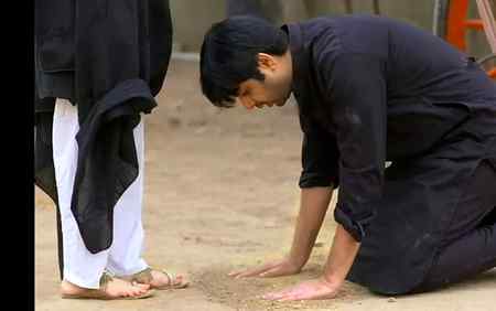 تُمہیں پتا ہے مُحبت تب شُروع ہوتی ہے جب مُحبت میں سب کچھ ختم ہو جاتا ہے تبھی پتا لگتا ہے کون کس سے کتنی محبت کرتا ہے.