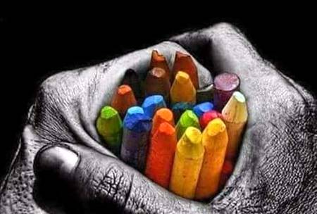 ﺍﺏ ﺗﻮﺑﮯ ﺭﻧﮓ ﮨﻮﮔﯿﺎ  ﺳﺐ ﮐﭽﮫ
ﺳﺎﺕ ﺭﻧﮕﻮﮞ ﮐﺎ ﺷﮩﺮ ﺗﻬﺎ ﻣﺠﮫ ﻣﯿﮟ