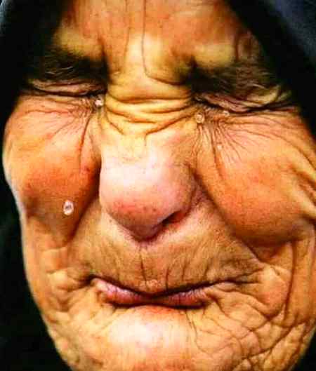 Aj bahu NY tana dia mery. Shukhar  ki kamayi khata hy plz maa tu maa hoti hy baho b beti bun k rahy hum  achy bnain gy  hmara tu paka  hy 🙏🙏🙏🙏