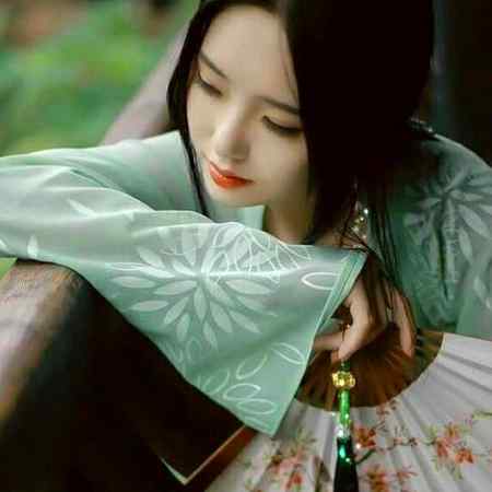 Udasi jin k dill💕mi ho osi ki neend orti hi🍁kisi ko apni ankh se kkoi spna nhi deta🍁