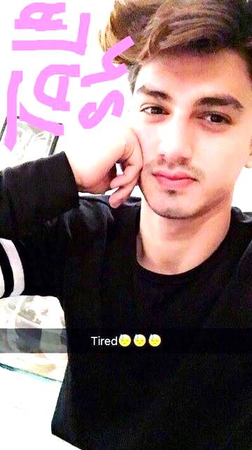 Kb awgi jnaab kb tk intzar krwgiiii