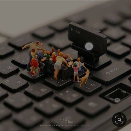 Tinny world on keywords