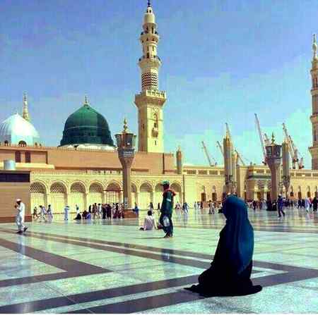 Ghareeb howy toh kia howa

Rooti kuch kam khaingy 

Madine toh jayengy..