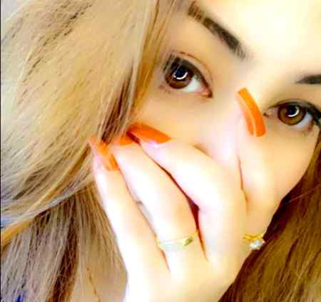 اور پھر یوں ہوا لاکھ دل کے تڑپنے پر بھی میں نے رابطہ نہیں کیا☺🥀🖤