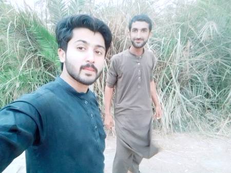 جانے کس وقت کوچ کرنا ہو۔
اپنا سامان مختصر رکھئیے۔