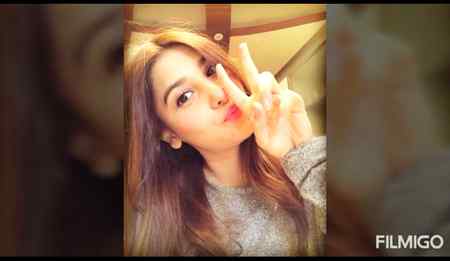 Shadeed peyar ata han tujh py
Razi g❤❤
Mujh se Bach k rehna😚😚