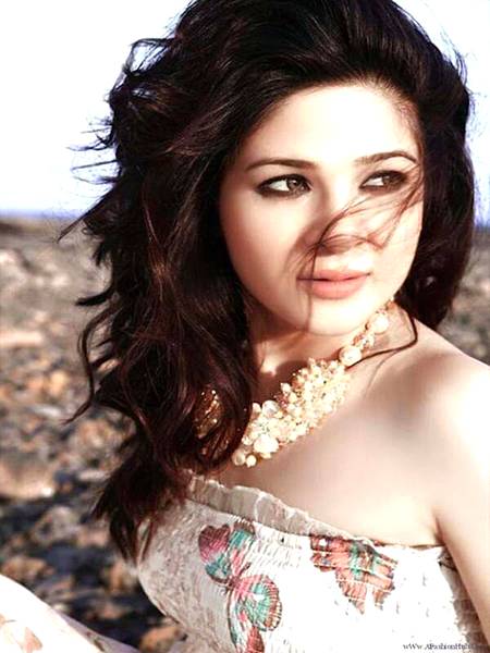 Ayesha Omer